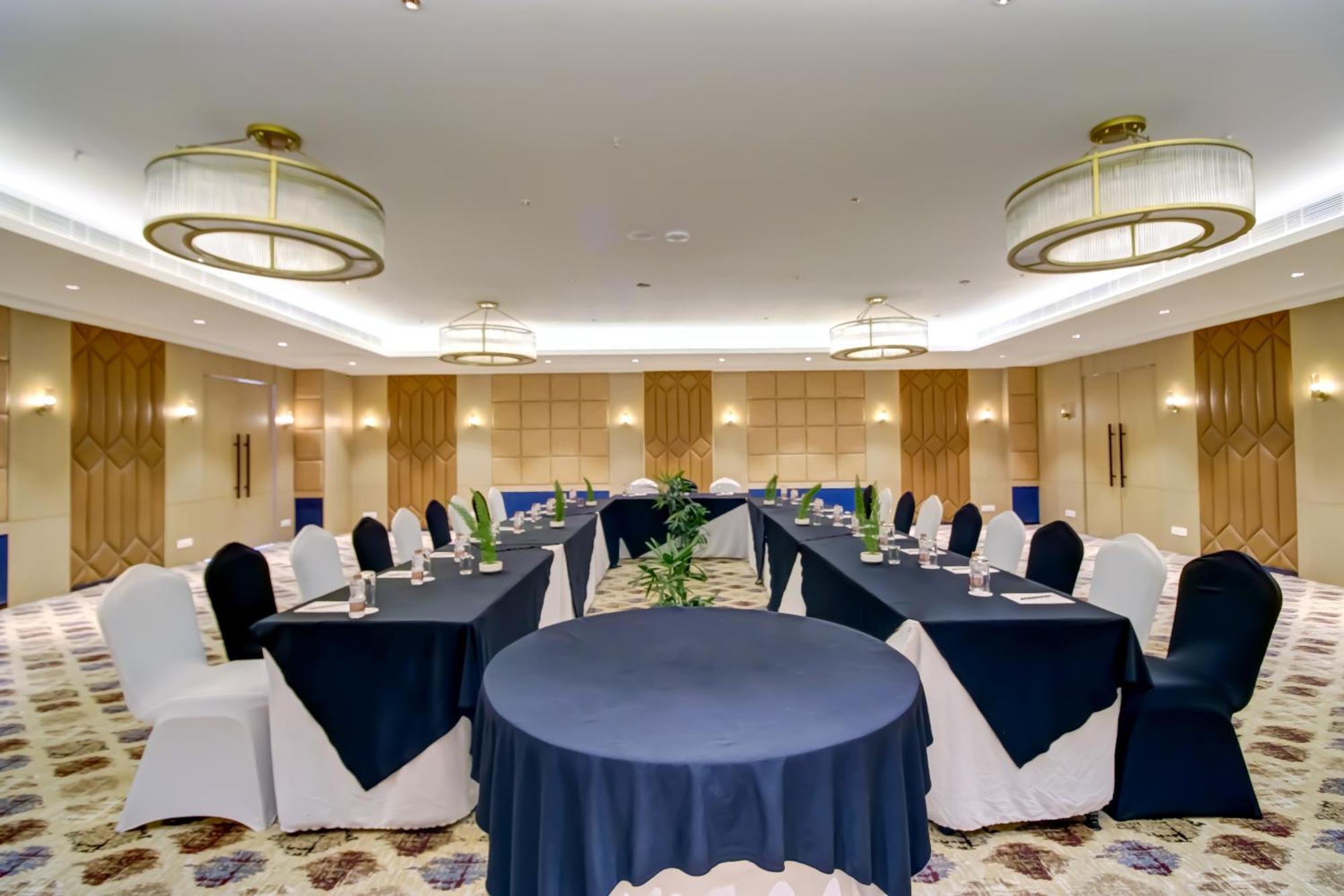 Cozzet Sonipat - A Cygnett Hotel Ngoại thất bức ảnh